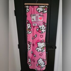 NWT Hello Kitty Pink Angel Wings Twin Cloud Throw